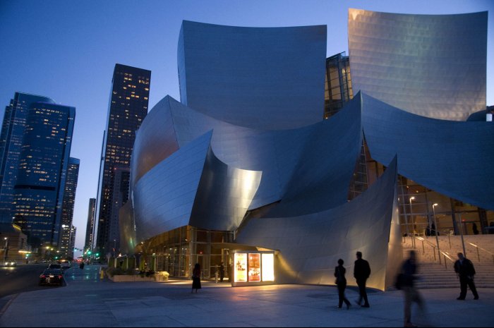 LOS ANGELES - USA - Grand Avenue - Walt Disney Concert Hall