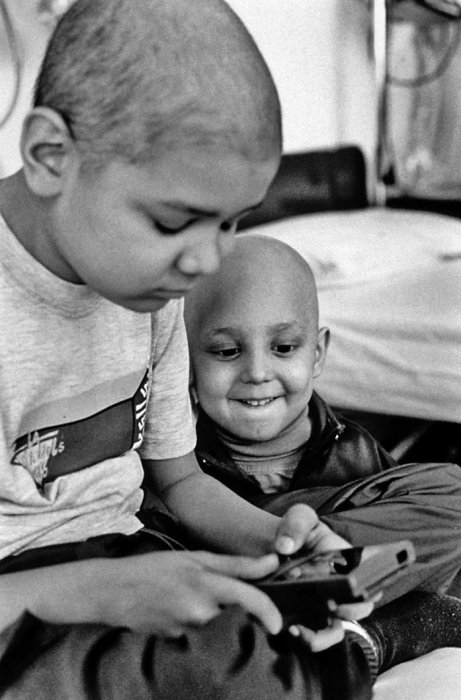 The future exists - Children with cancer - 1992