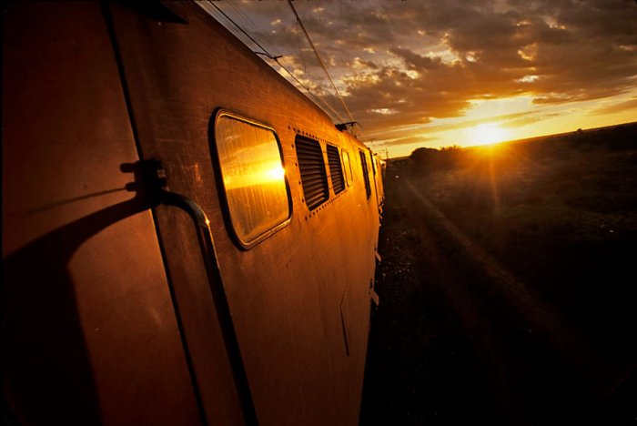 Sudáfrica - Tren Rovos Rail al anochecer