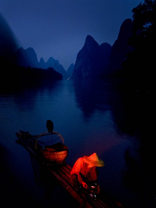 China -  Rio Li - Guilin - Guangxi Province - Pescador