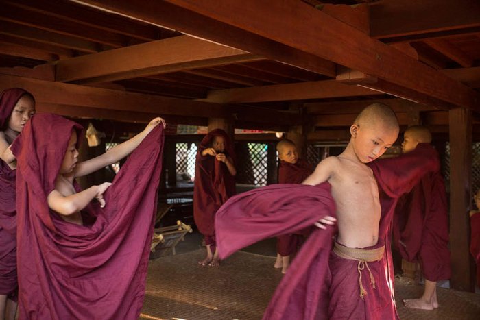 Road to Mandalay - A cruise along the Ayeyarwady River (Burma)