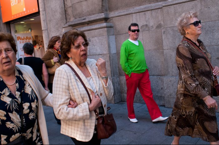 Madrid - A man dressed to attract attention