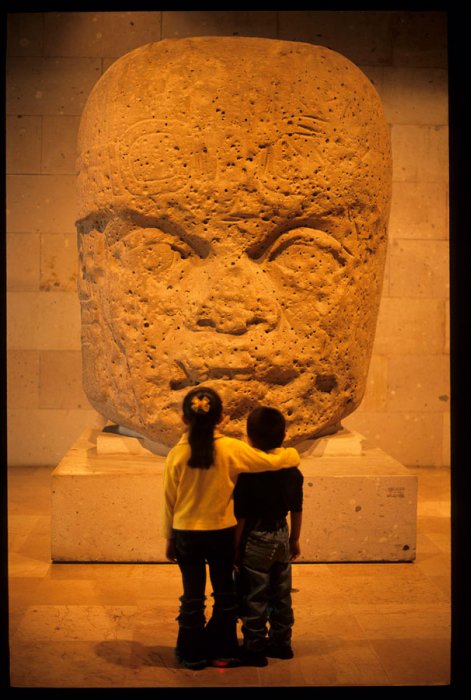 MEXICO - Estado de Veracruz - Xalapa - Museo Antropología - Cabeza Olmeca