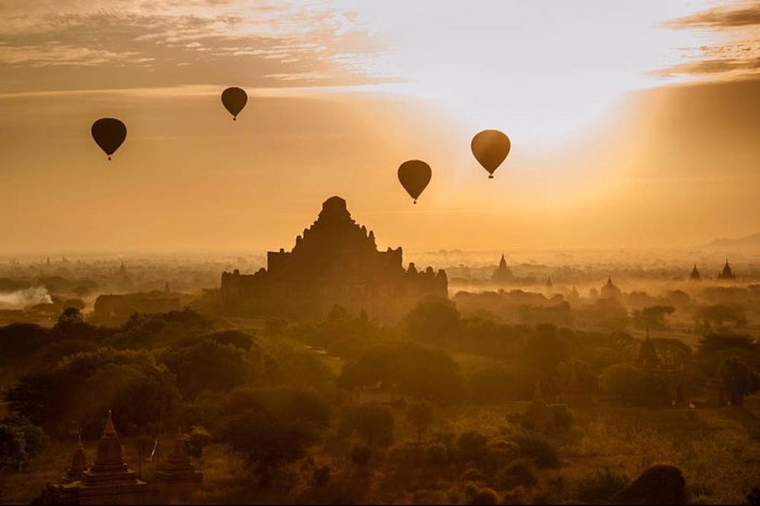 Birmania - Myanmar - Bagan - Shwe San Daw Paya